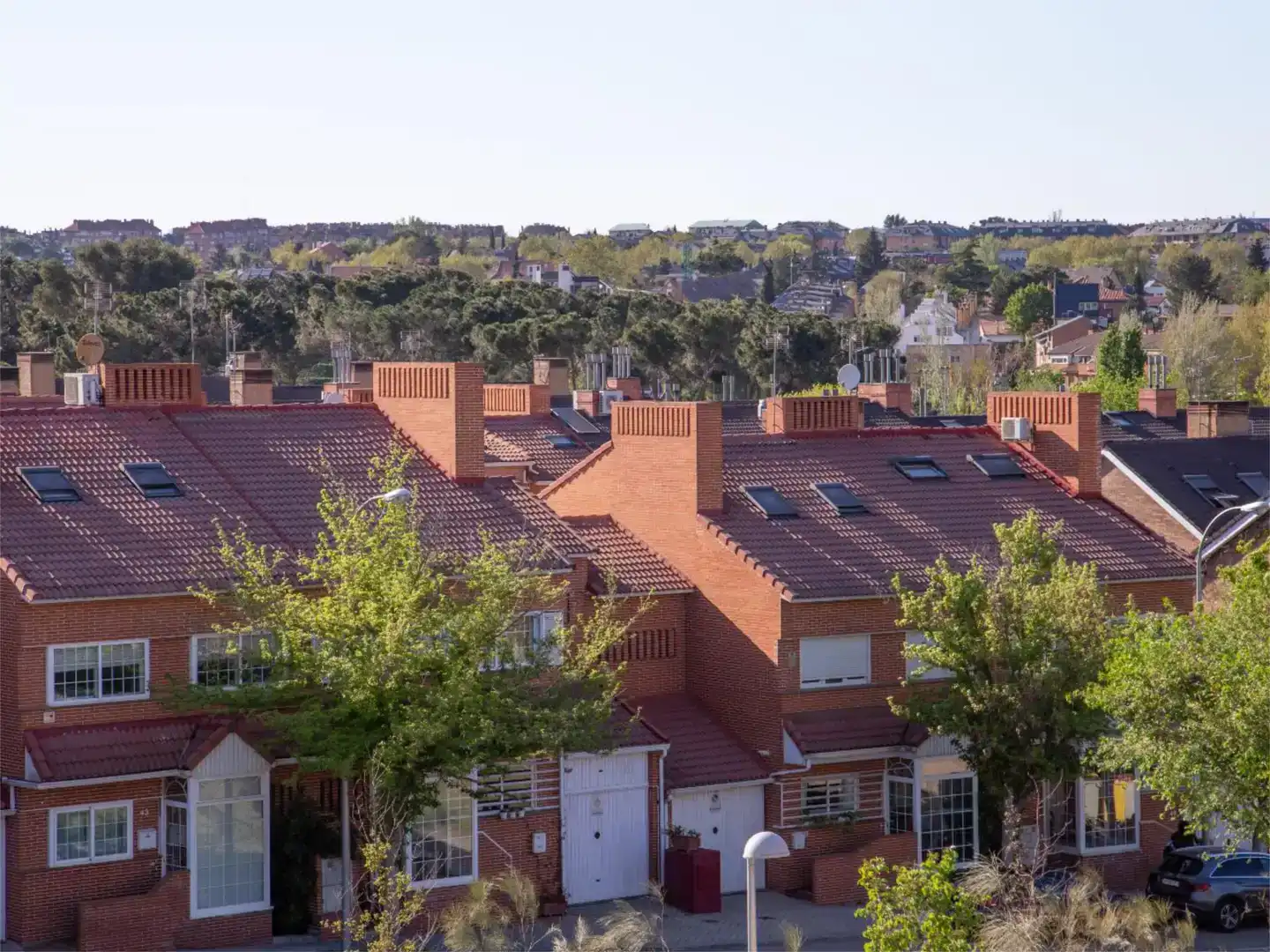 Vista exterior de Casa adosada en venta en Madrid con Aire acondicionado, Jardín privado y Trastero