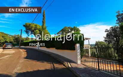 Vista exterior de Casa o xalet en venda en Santa Cristina d'Aro amb Terrassa