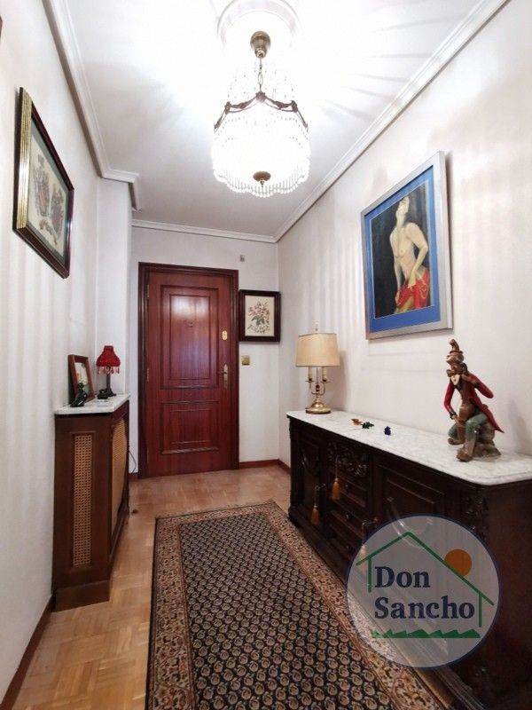 Piso en venta en Valladolid Capital con Calefacción y Terraza