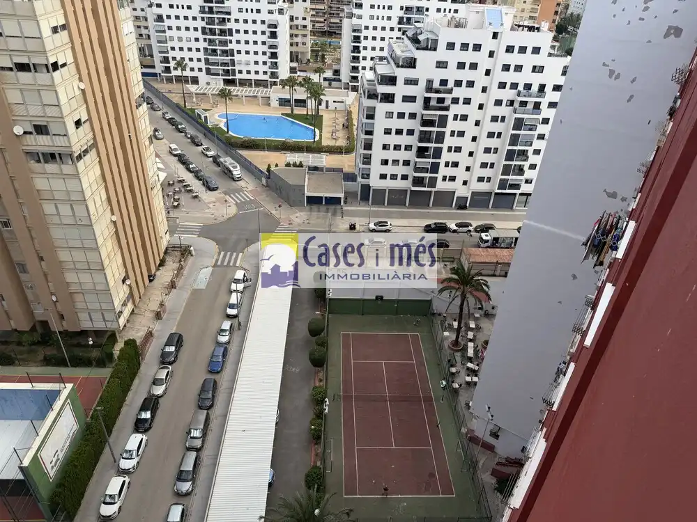 Vista exterior de Piso en venta en La Pobla de Farnals con Balcón y Piscina comunitaria