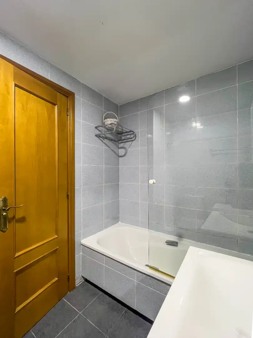 Baño de Piso en venta en Valencia con Balcón