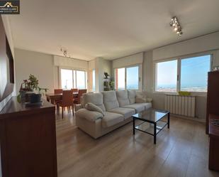Living room of Flat for sale in Mataró  with Heating and Parquet flooring