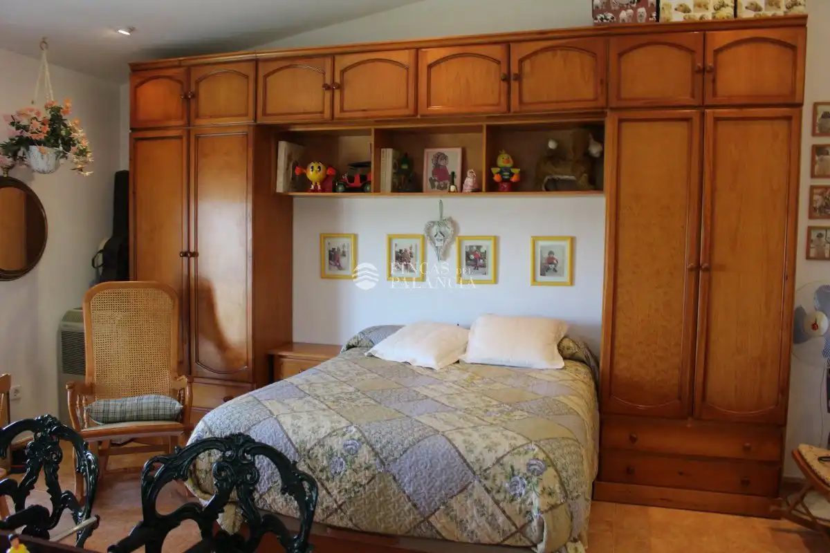 Habitación de Casa o chalet en venta en Soneja con Aire acondicionado, Trastero y Piscina