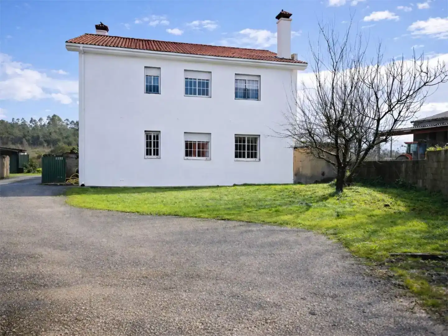 Exterior view of Flat for sale in Boqueixón  with Private garden, Storage room and Furnished