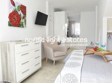 Casa in vendita a Avda Pescia - Ctra de Frigiliana