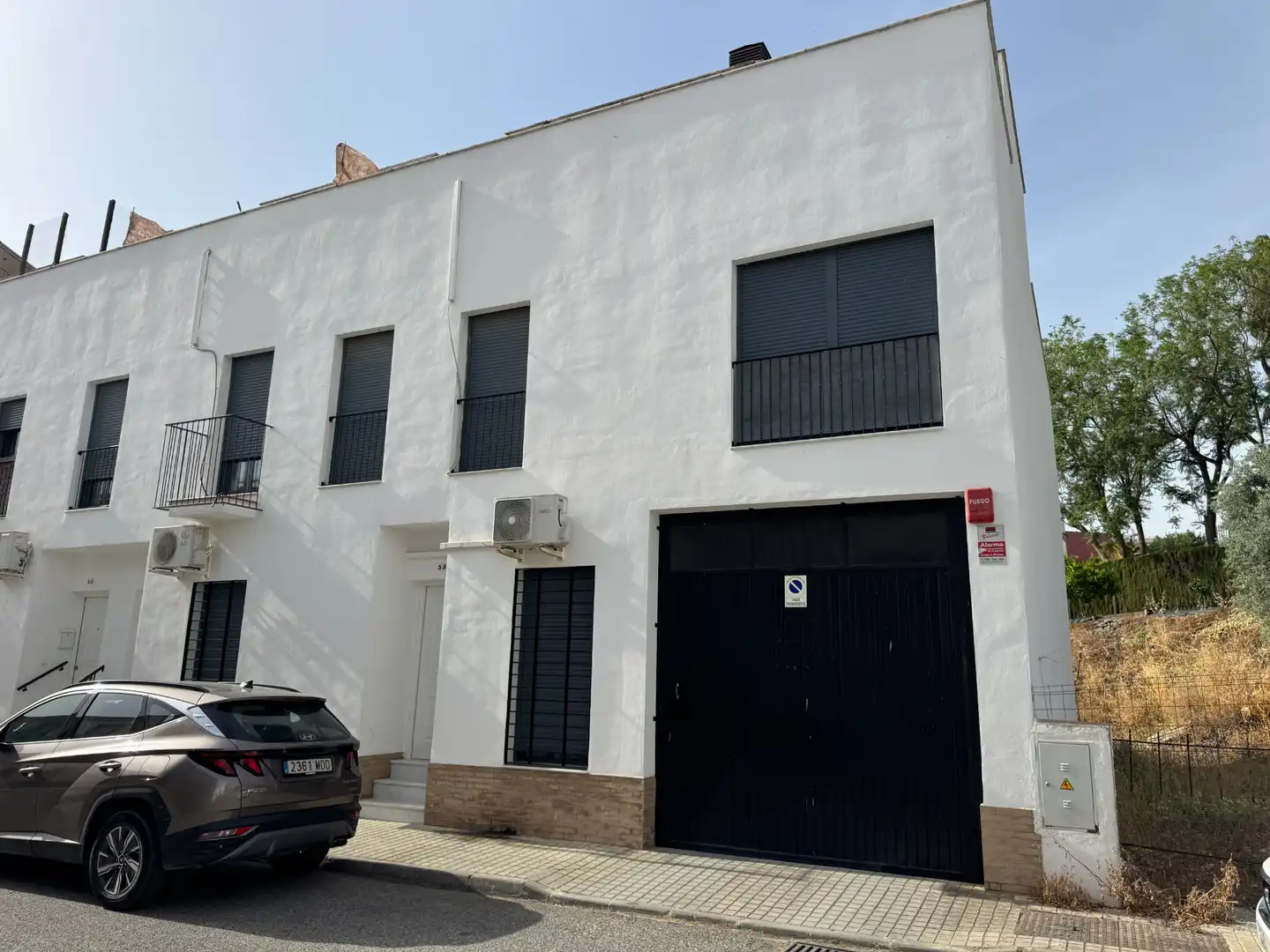 Vista exterior de Estudio en venta en Guillena con Aire acondicionado y Trastero