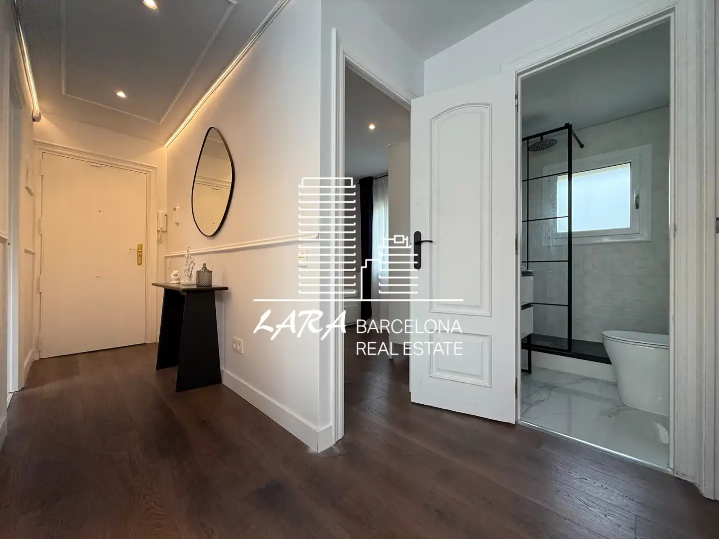 Bedroom of Flat for sale in Montmar