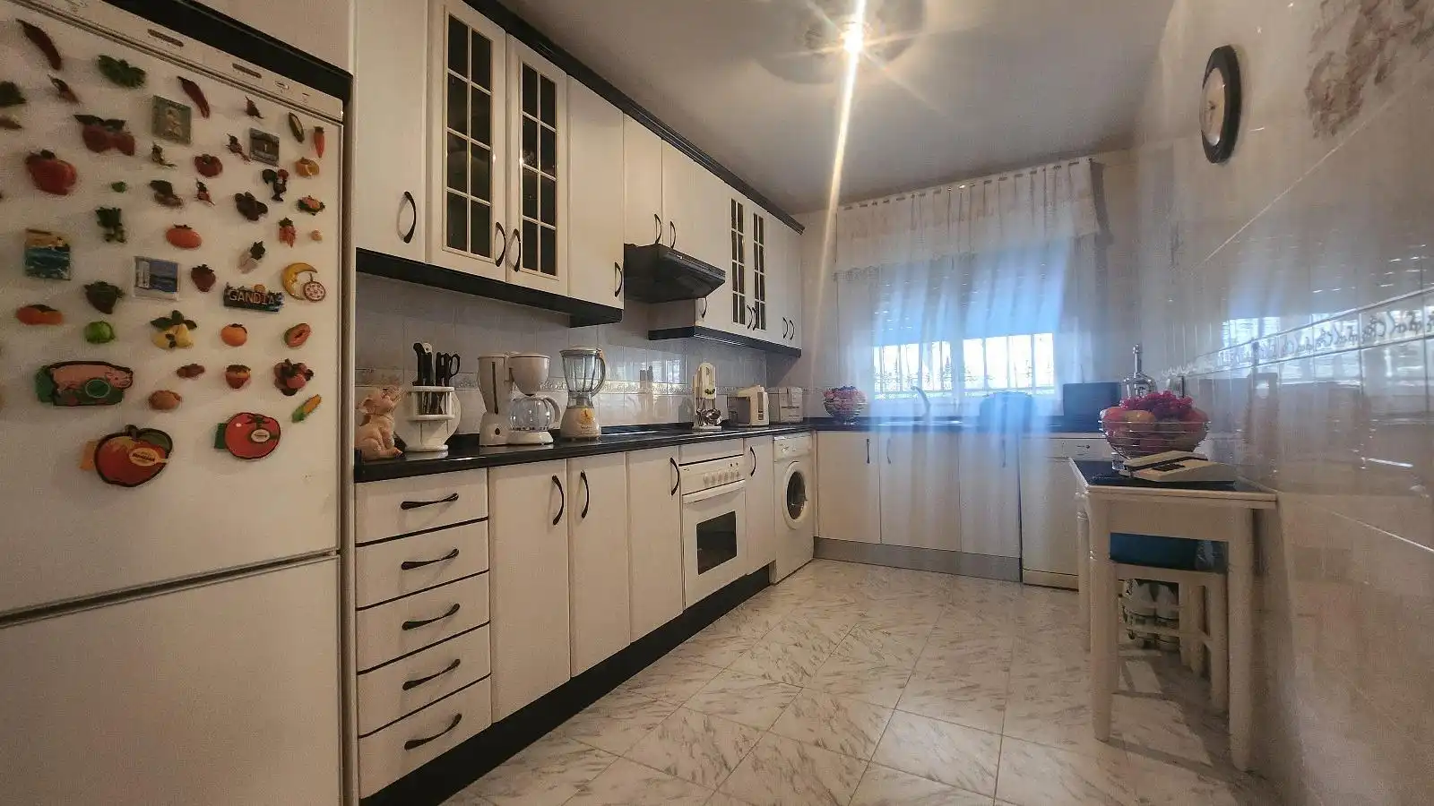 Küche von Residential zum Verkauf in Hormigos