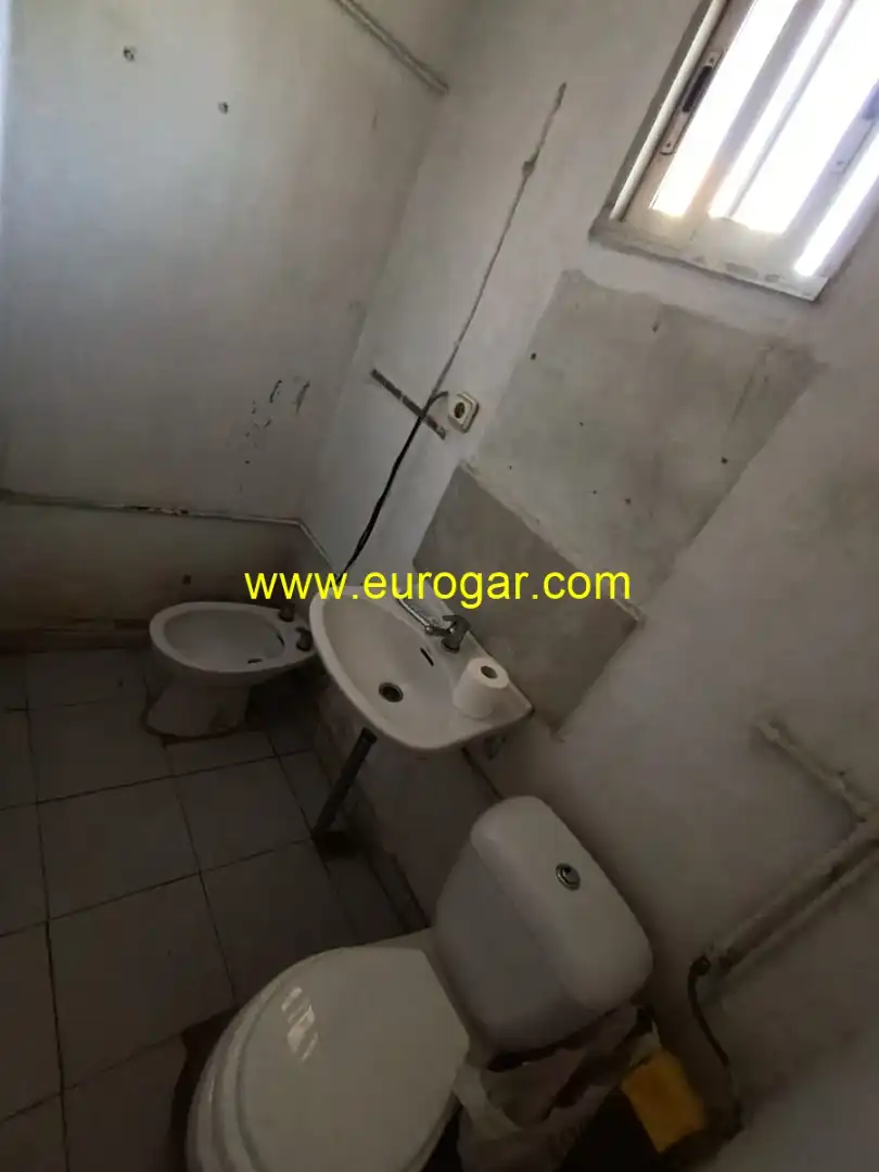 Baño de Finca rústica en venta en Chiva con Jardín privado, Terraza y Trastero