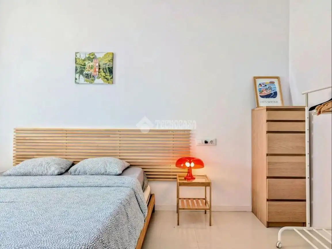 Flat for sale in Salut - Lloreda, imagen 2