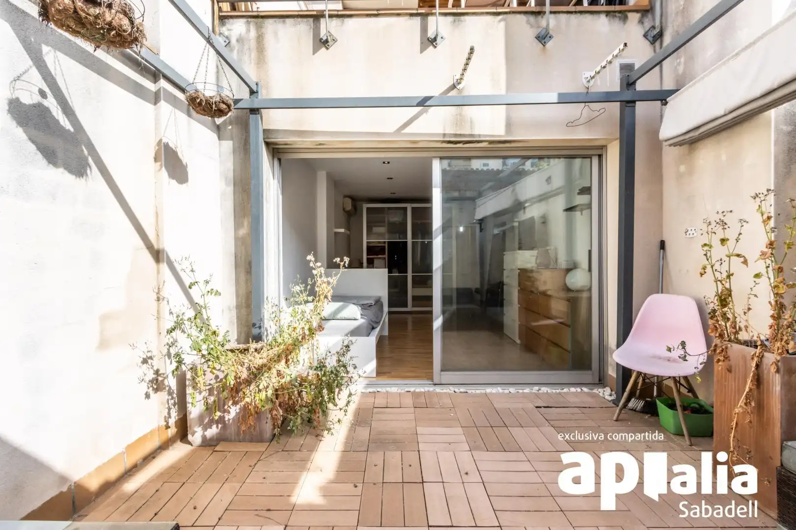 Terrace of Houses for sale in Sabadell  with Air Conditioner, Heating and Parquet flooring