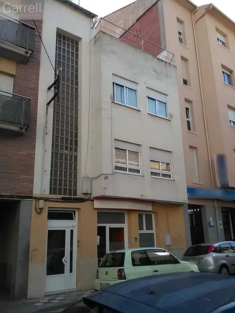 Vista exterior de Pis en venda en Montornès del Vallès