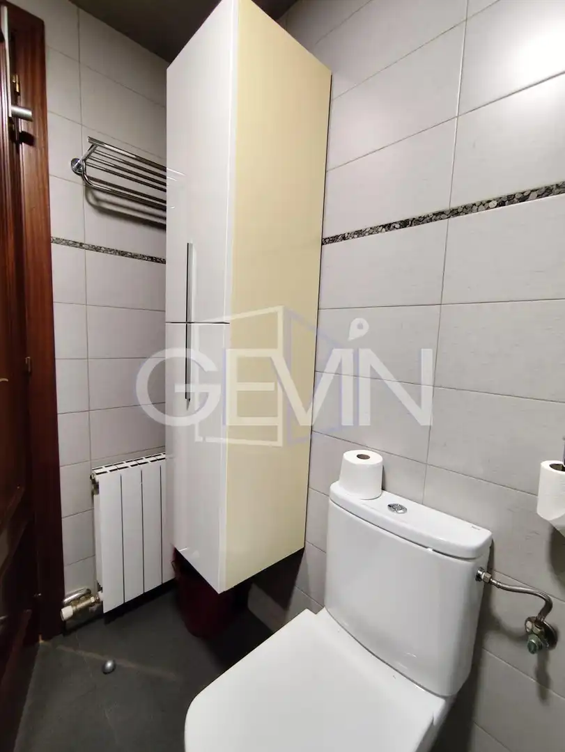 Baño de Piso en venta en La Llagosta con Calefacción
