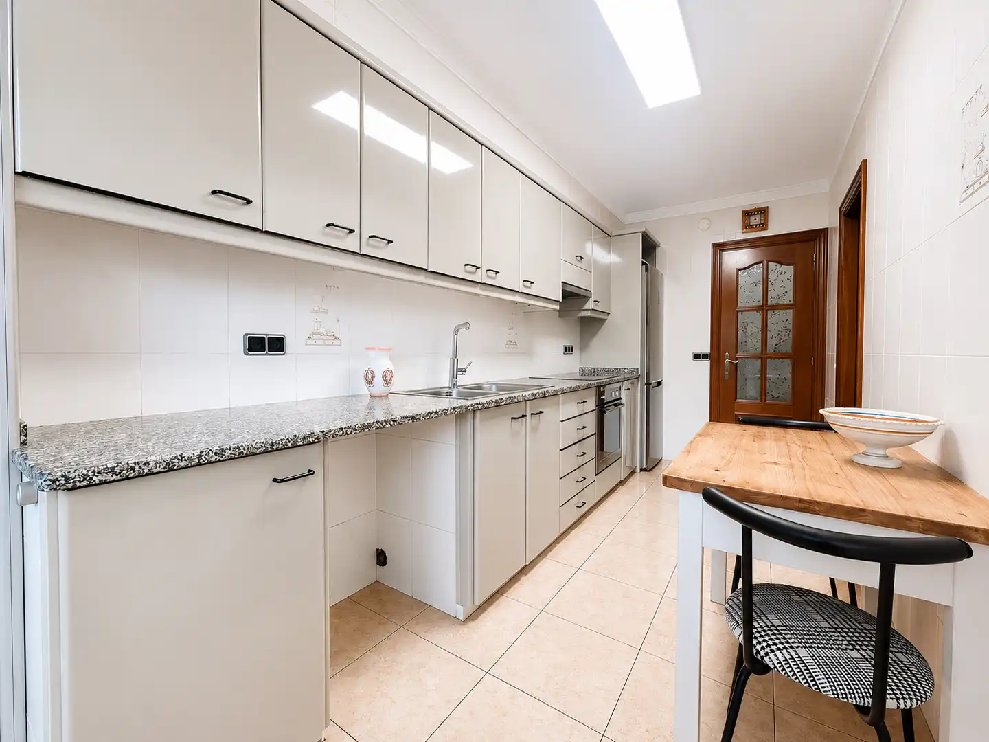 Cocina de Casa adosada en venta en Manlleu con Calefacción, Jardín privado y Terraza