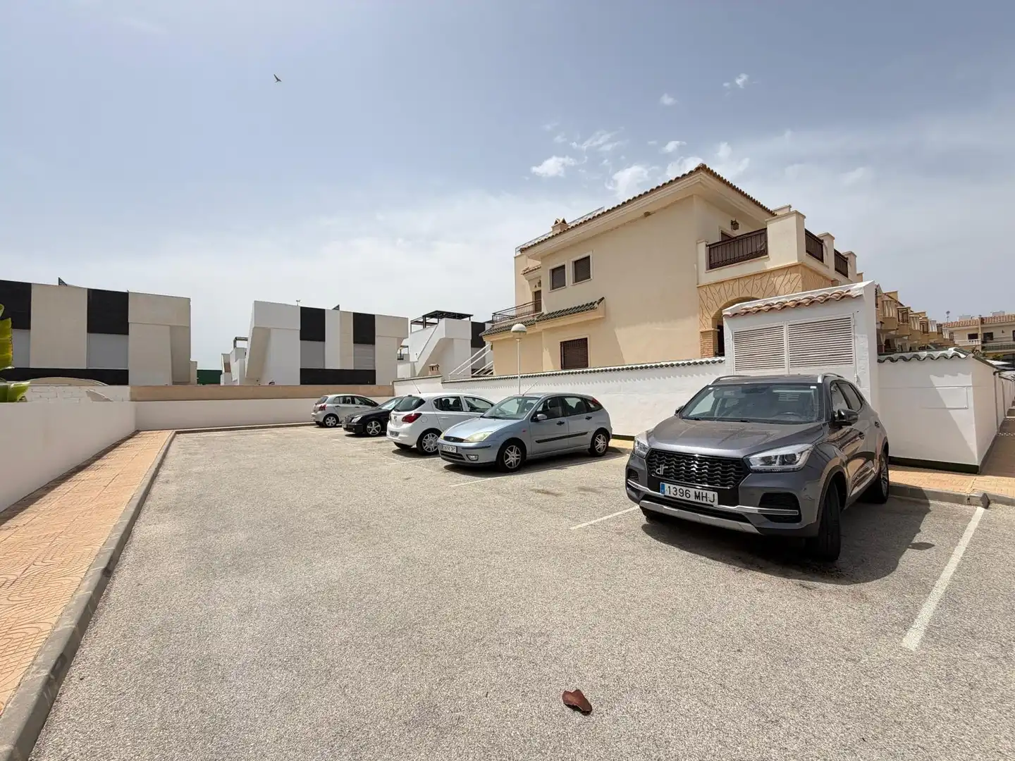 Parking de Casa adosada en venta en Rojales con Calefacción
