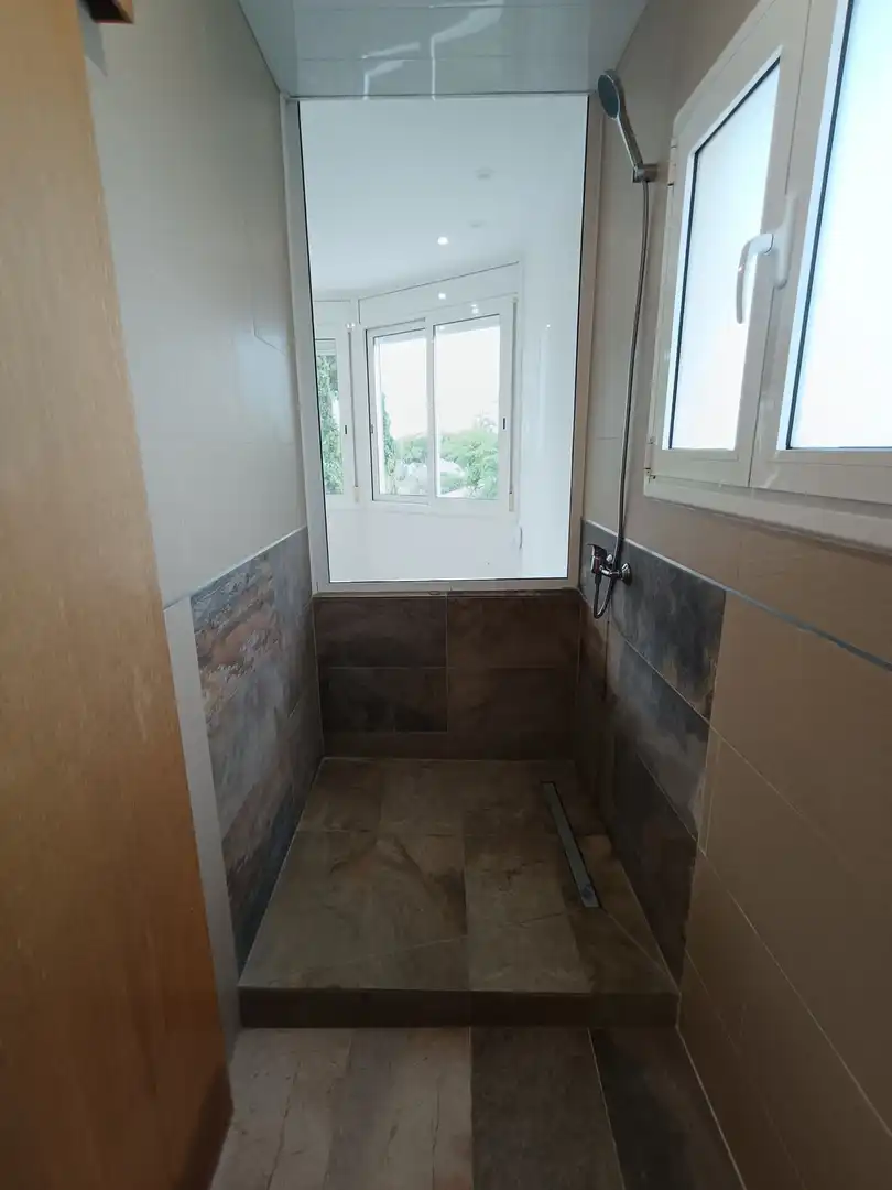 Bany de Casa o xalet de lloguer en Can Massuet del Far