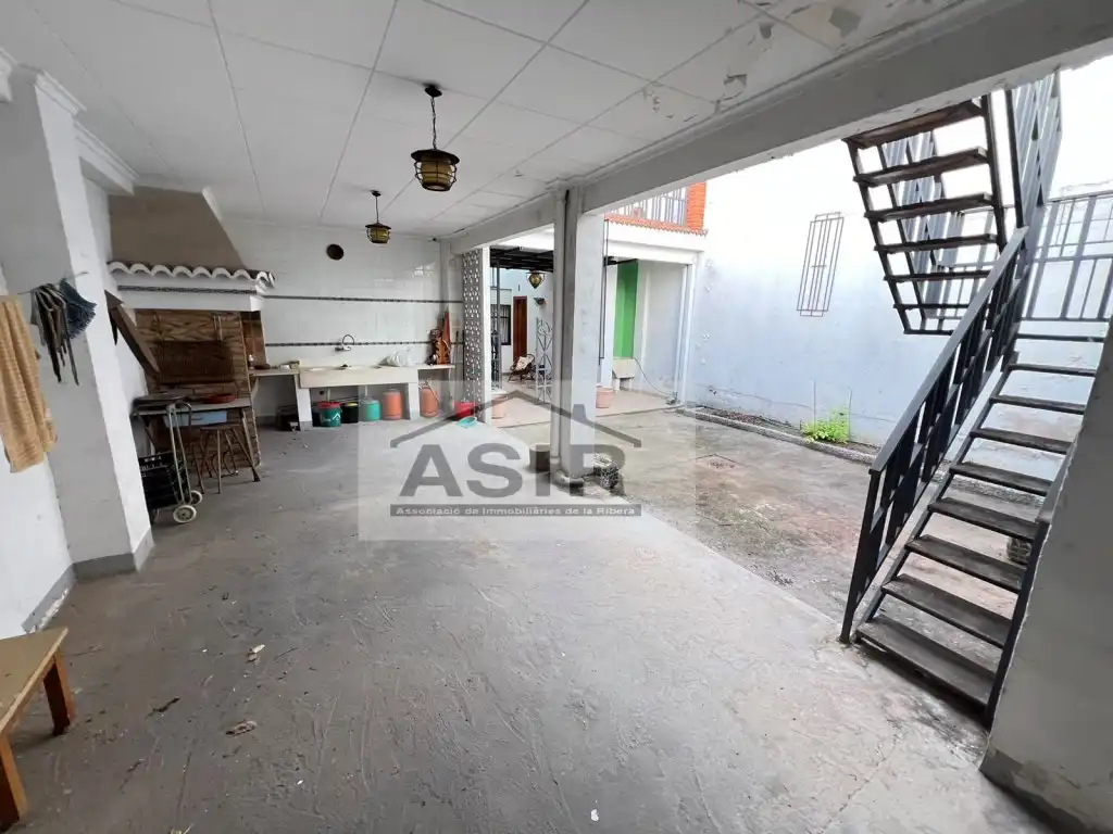 Exterior view of Houses for sale in La Llosa de Ranes  with Air Conditioner and Terrace
