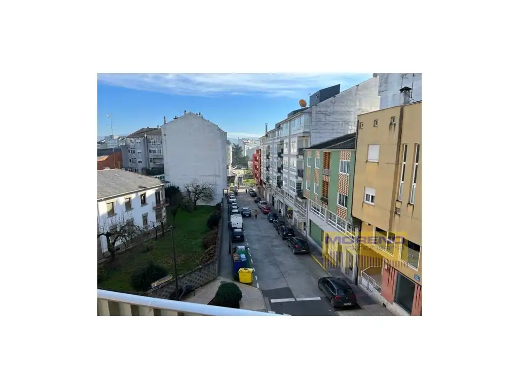 Flat with lift for sale in Sarria