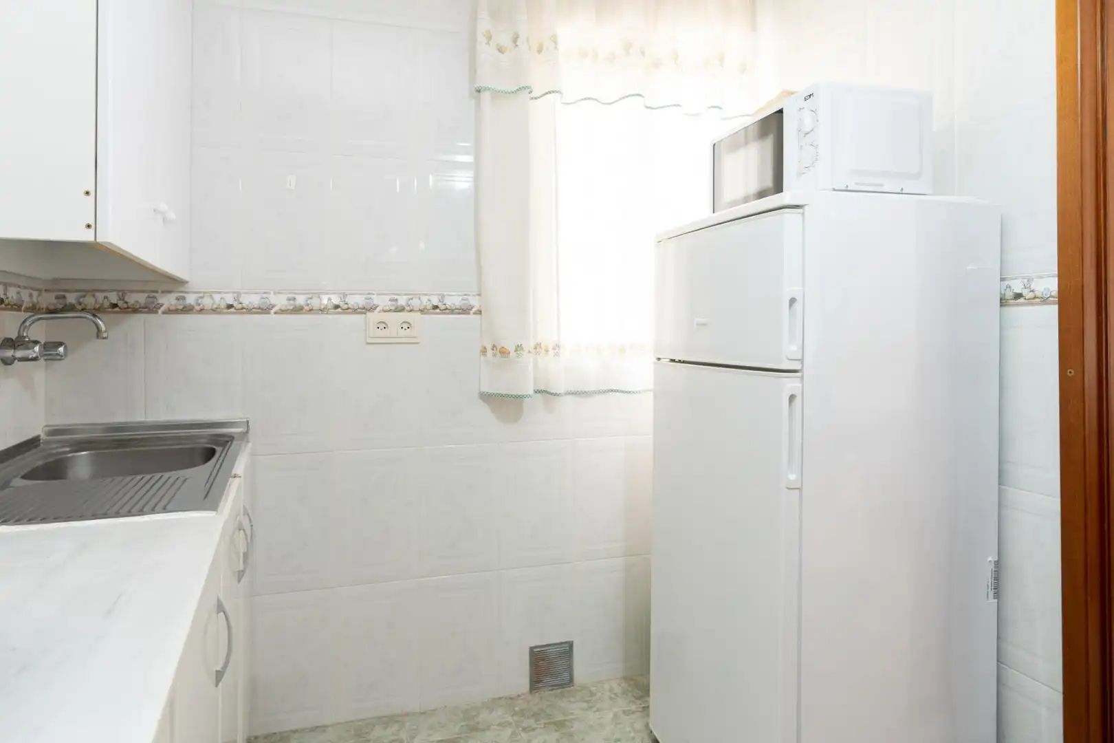 House with terrace for sale in Calle JARDINES, imagen 6