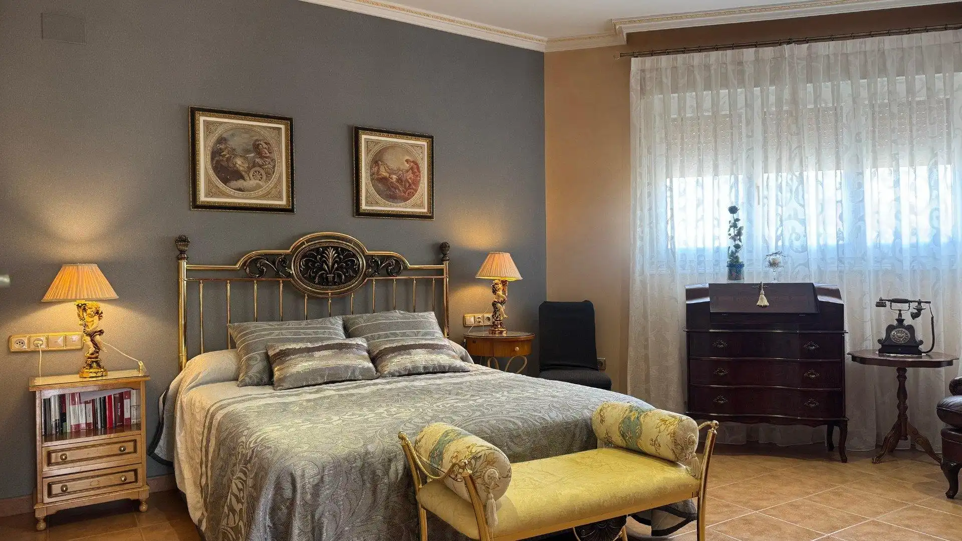 Houses for sale in Sax
