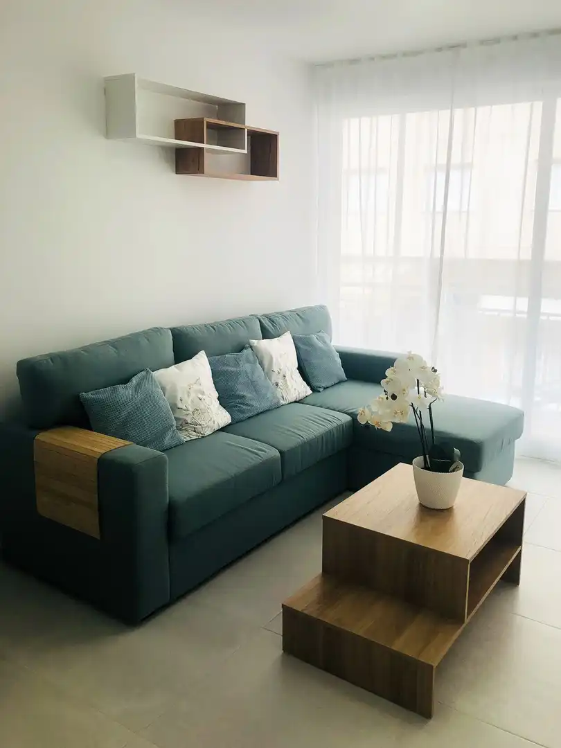 Sala d'estar de Apartament de lloguer en Santa Pola amb Aire condicionat, Calefacció i Terrassa