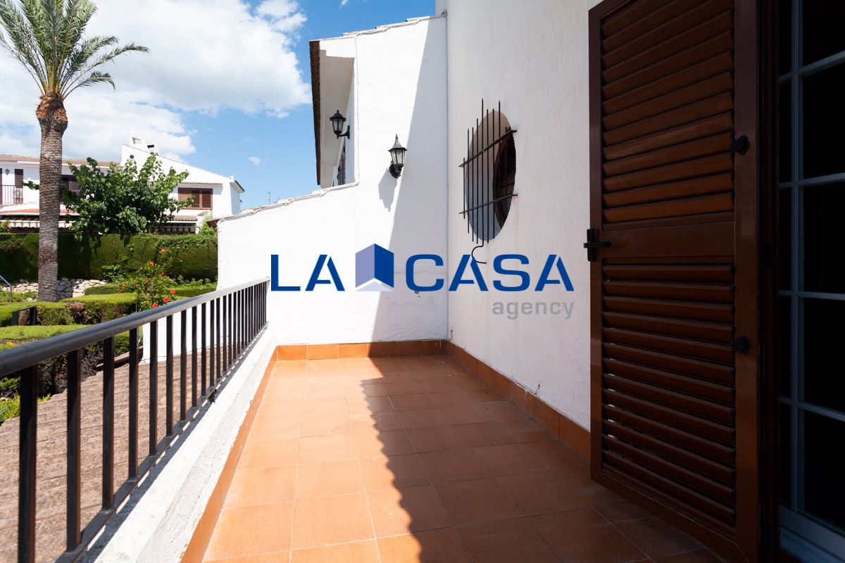 Terrassa de Casa adosada en venda en Calafell amb Aire condicionat, Terrassa i Piscina