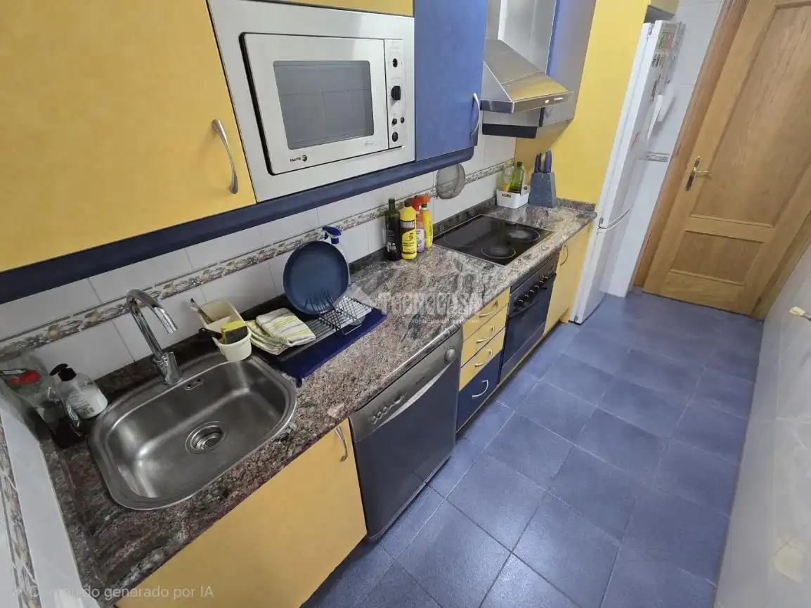 Cuina de Pis en venda en Madrid amb Aire condicionat i Calefacció