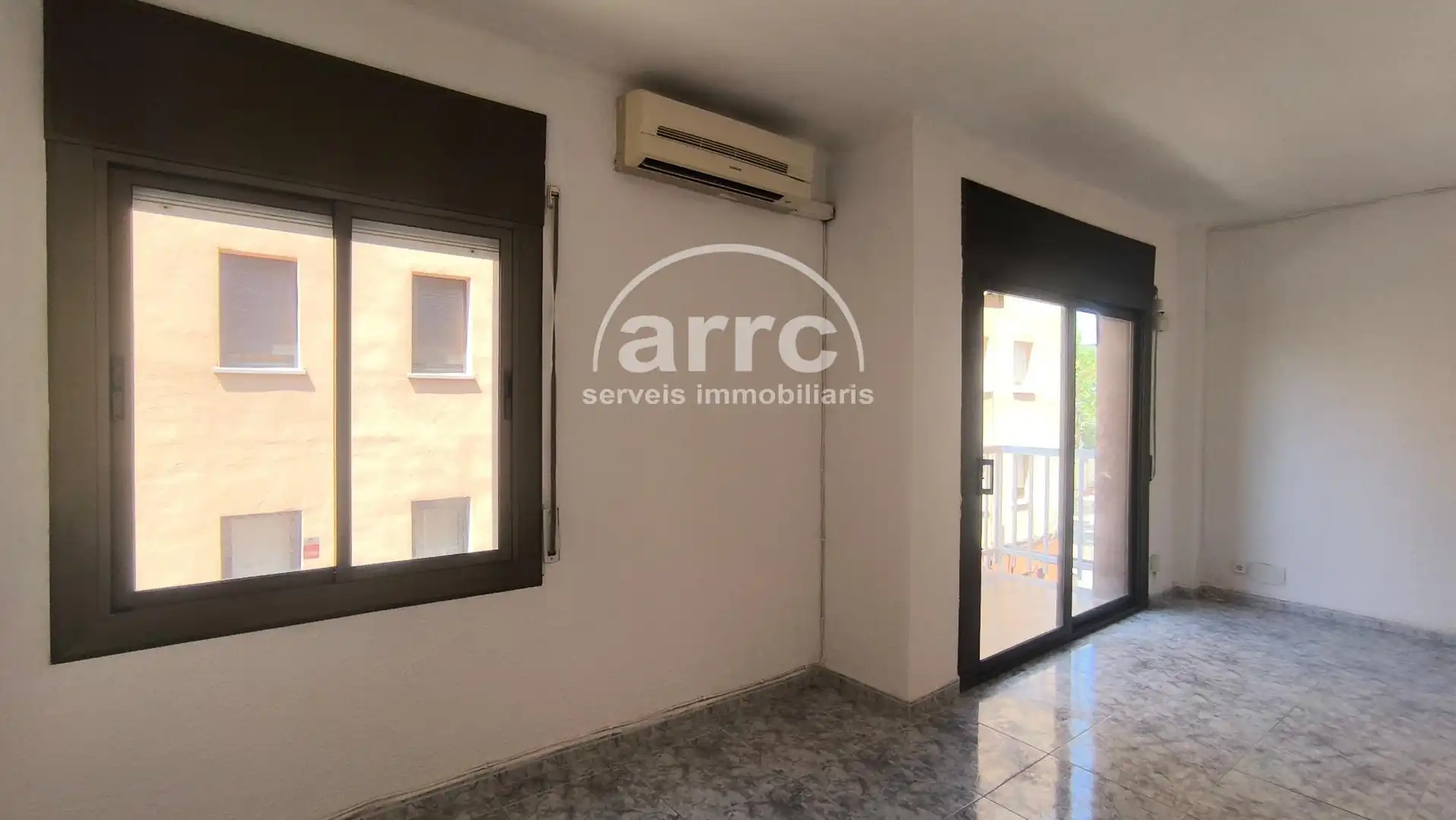 Piso en venta en Mataró con Aire acondicionado, Terraza y Trastero
