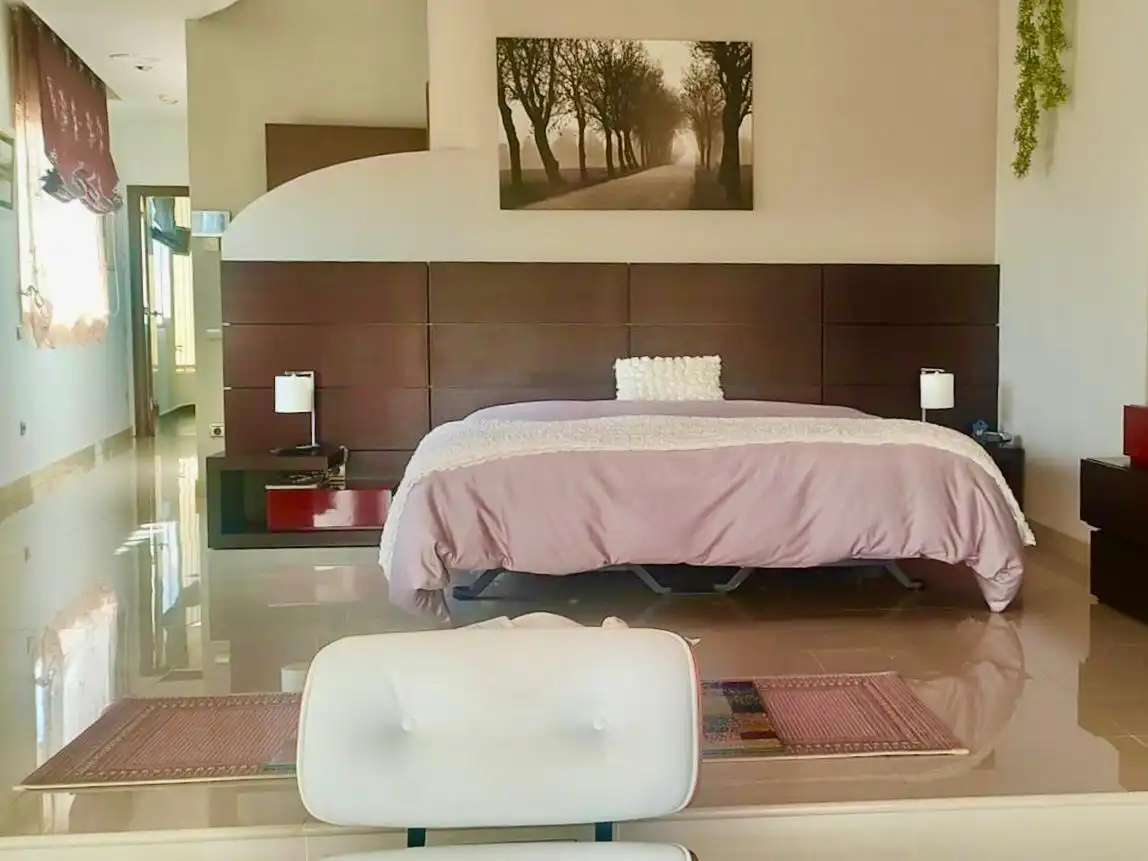 Schlafzimmer von Haus oder Chalet zum Verkauf in Cunit mit Klimaanlage, Heizung und Privatgarten