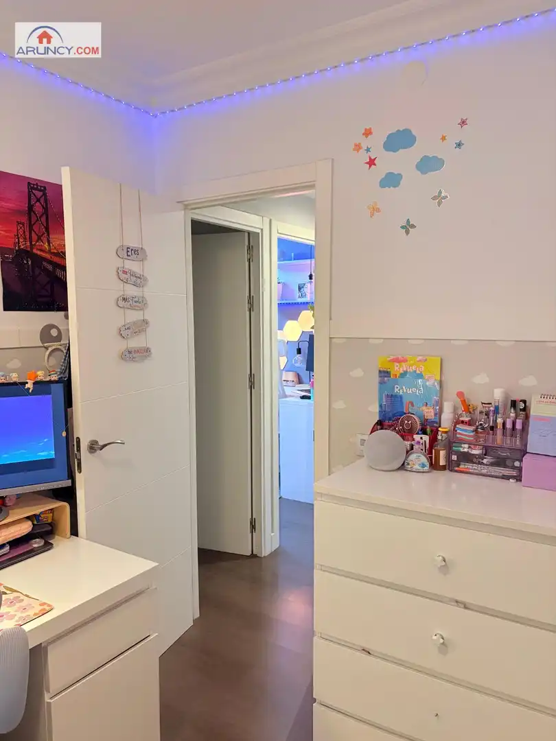 Bathroom of Flat for sale in Sevilla  with Air Conditioner, Heating and Private garden
