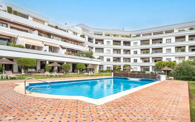 Piso en Alquiler en Calle Londres, s/n en Las Brisas