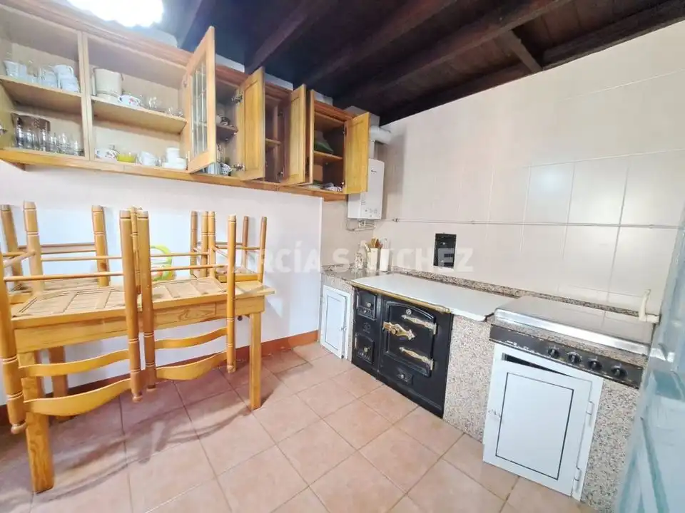 Kitchen of Houses for sale in Outes  with Furnished