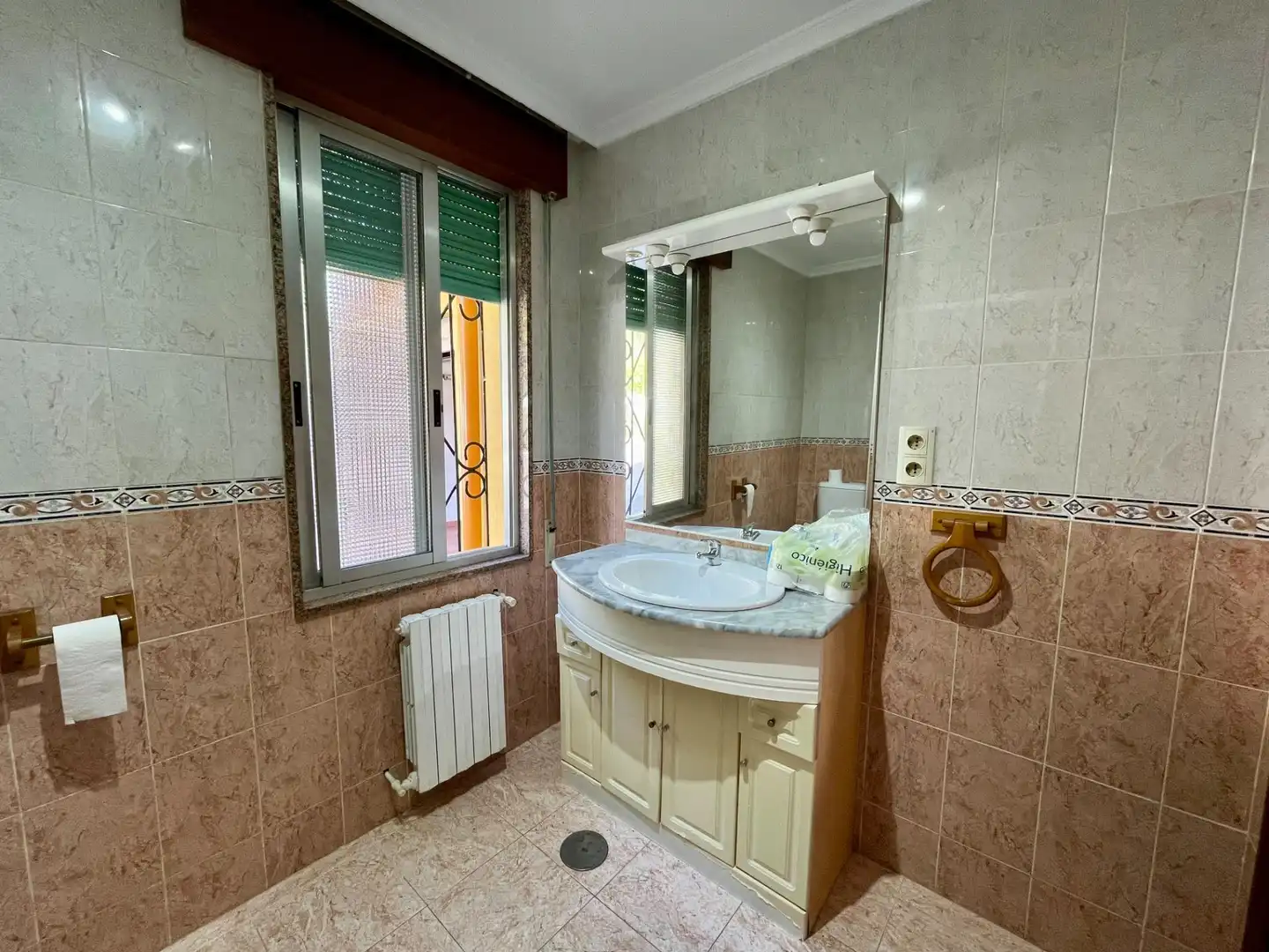 Baño de Casa o chalet en venta en Camargo con Calefacción