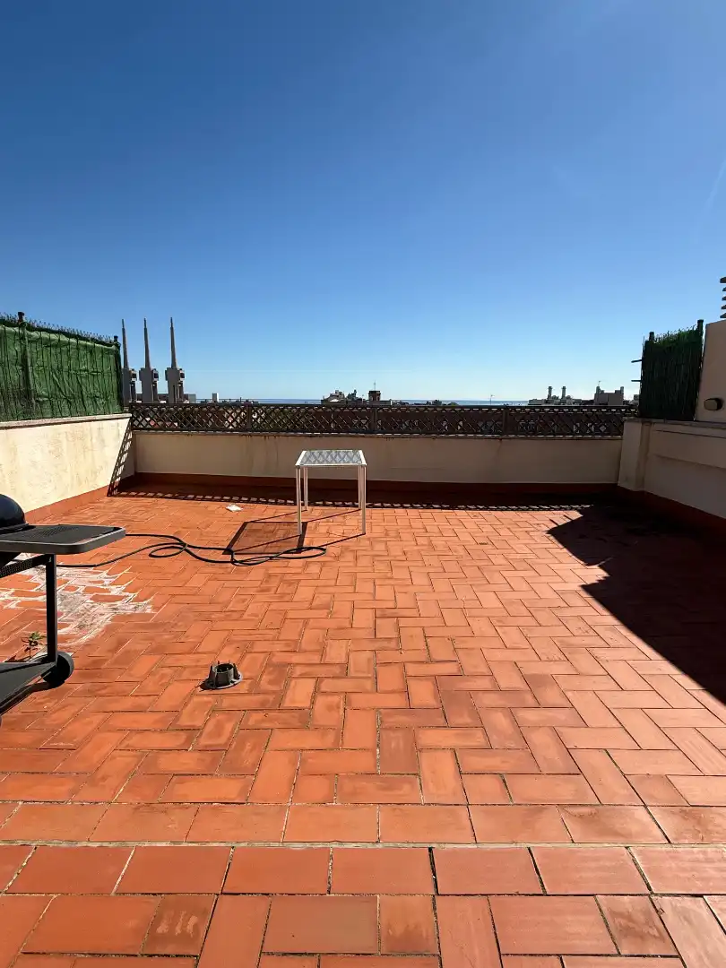 Terrassa de Pis en venda en Sant Adriá Nord