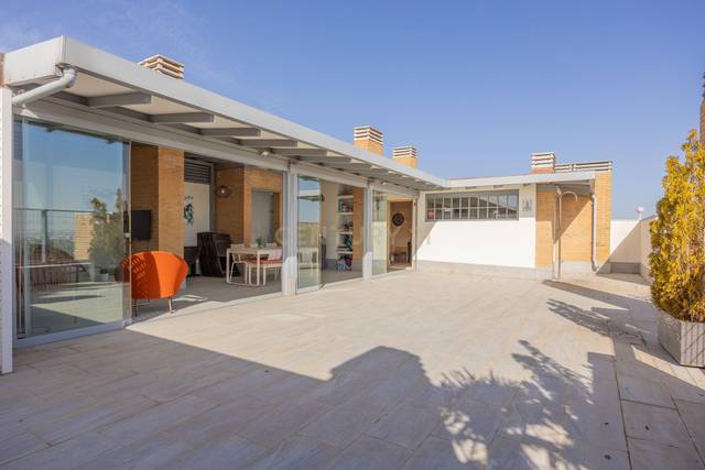 Apartamento en Venta en AV MADROÑOS 11MADRID (MADRID), 11 en Conde Orgaz - Piovera