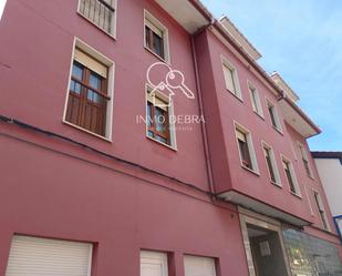 Vista exterior de Pis en venda en Cudillero amb Calefacció i Moblat
