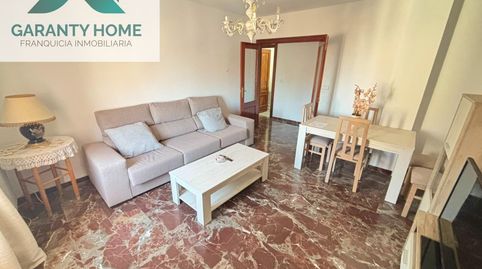 Foto 3 de Piso en venta en Torredonjimeno, Jaén