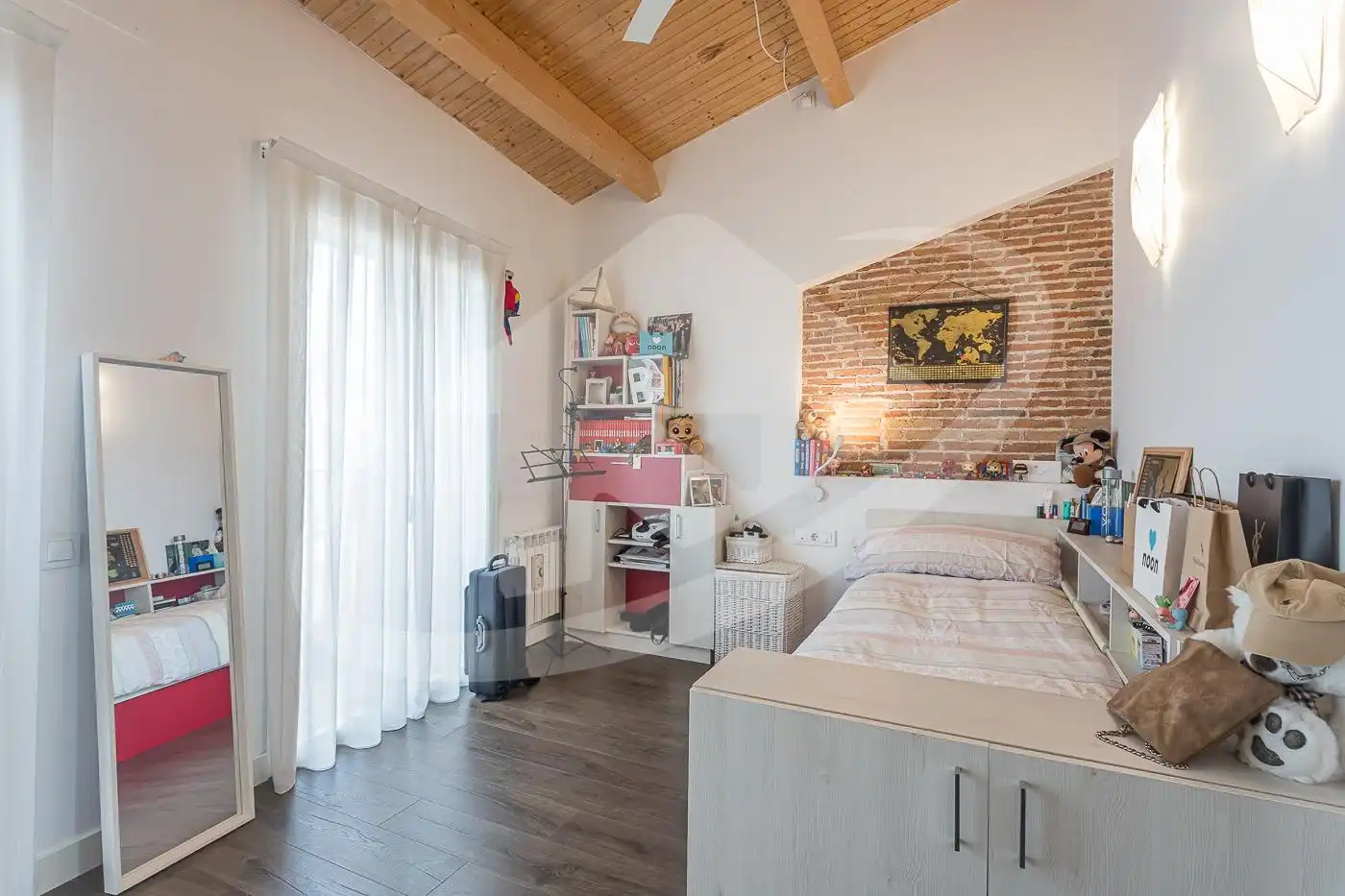 Bedroom of Houses for sale in Sabadell  with Heating, Private garden and Parquet flooring
