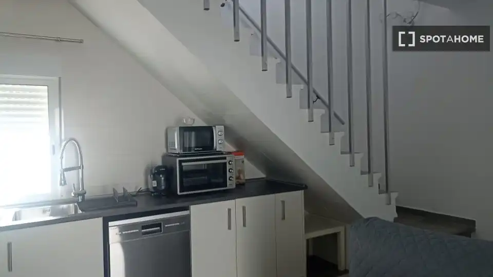 Apartamento para compartir en Barbate con Aire acondicionado, Terraza y Amueblado