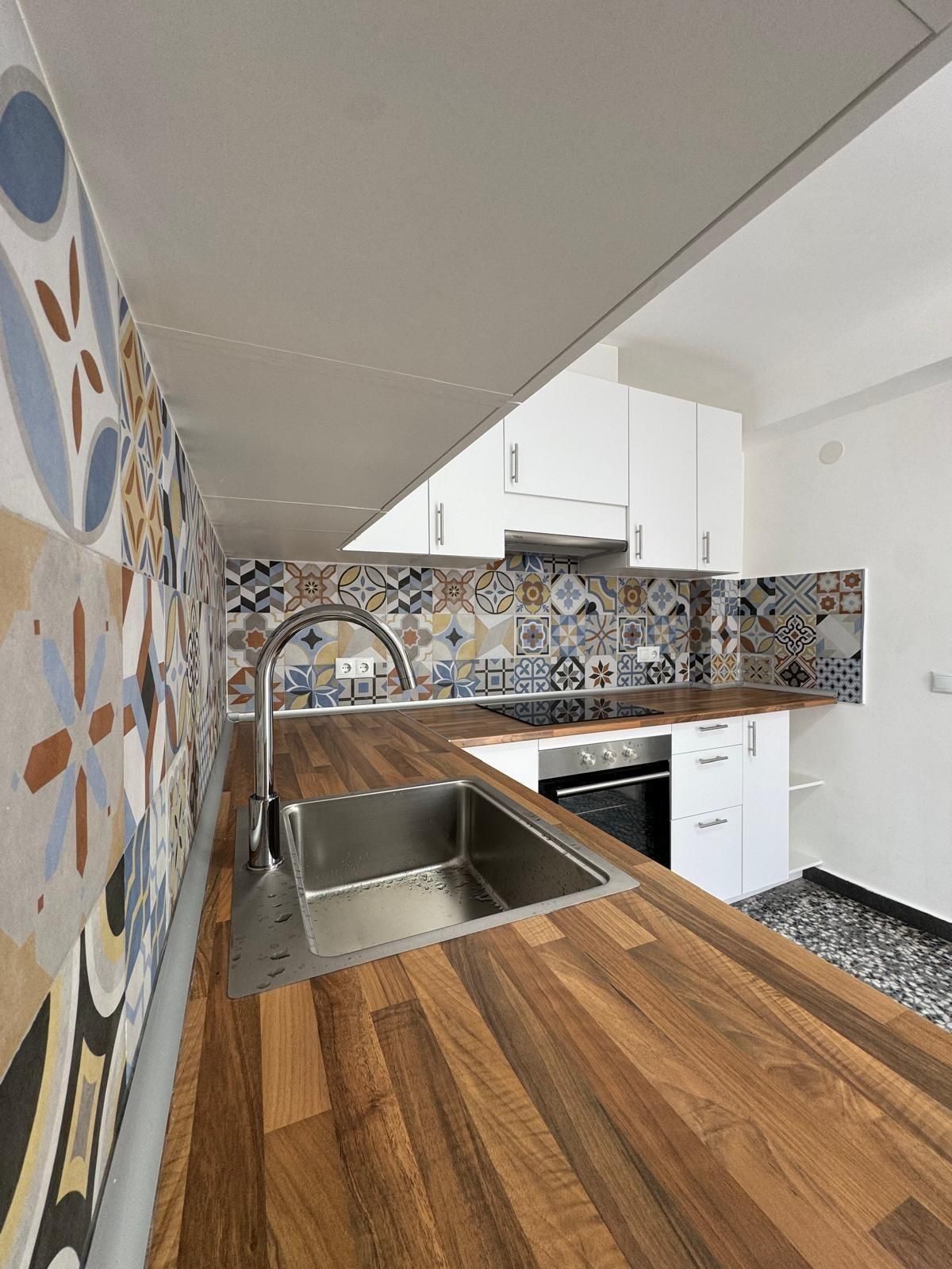 Kitchen of Single-family semi-detached for sale in Torrevieja  with Air Conditioner, Terrace and Storage room