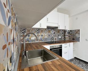 Kitchen of Single-family semi-detached for sale in Torrevieja  with Air Conditioner, Terrace and Storage room