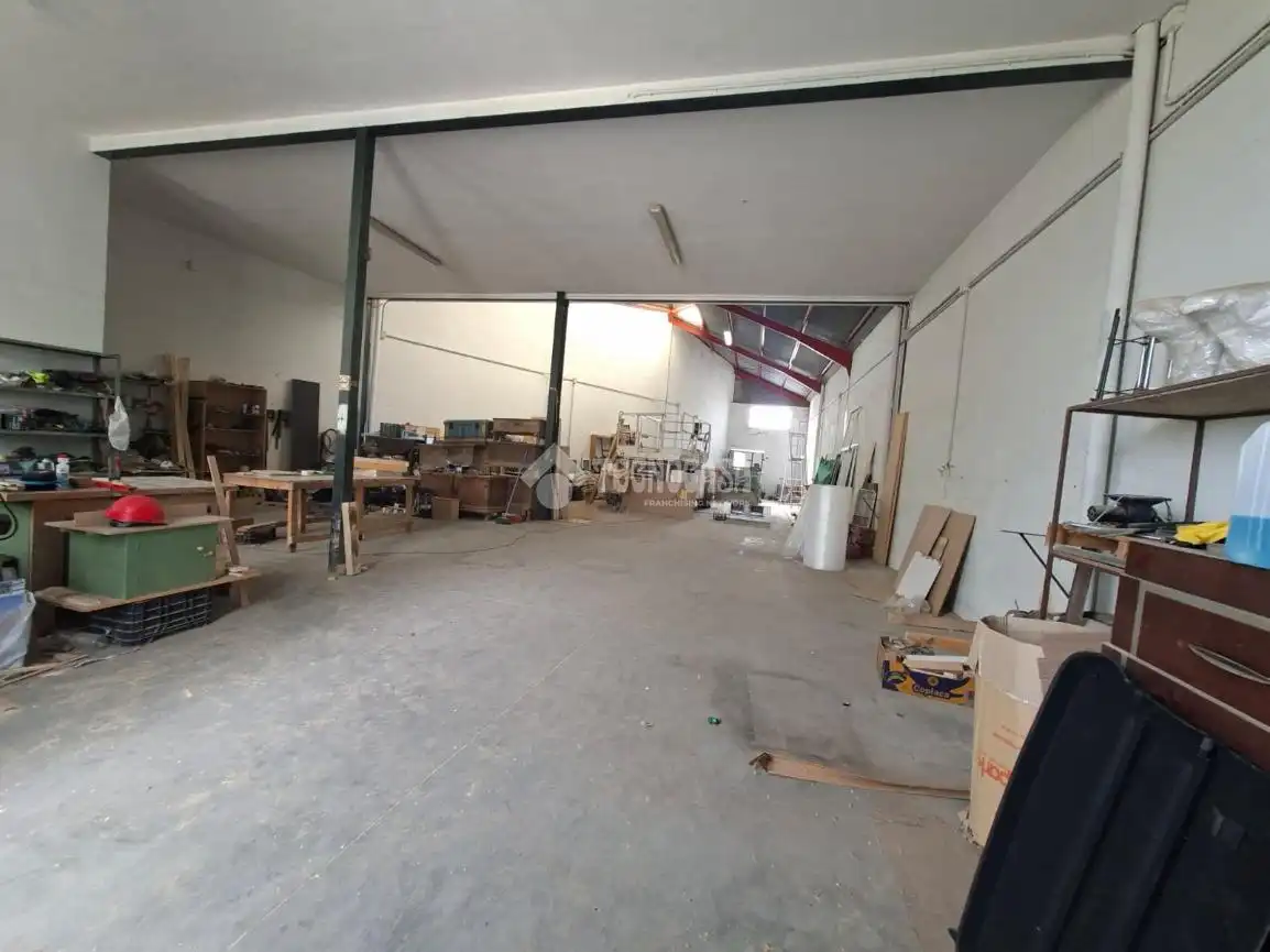 Local comercial en venda a Montilla, imagen 2