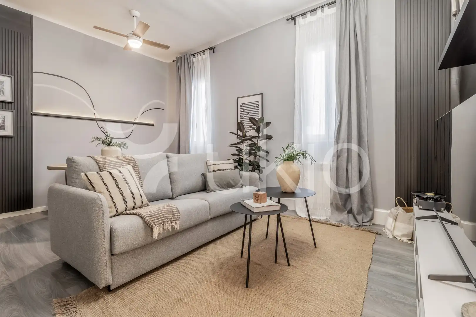 Sala de estar de Apartamento de alquiler en Madrid con Aire acondicionado, Calefacción y Amueblado
