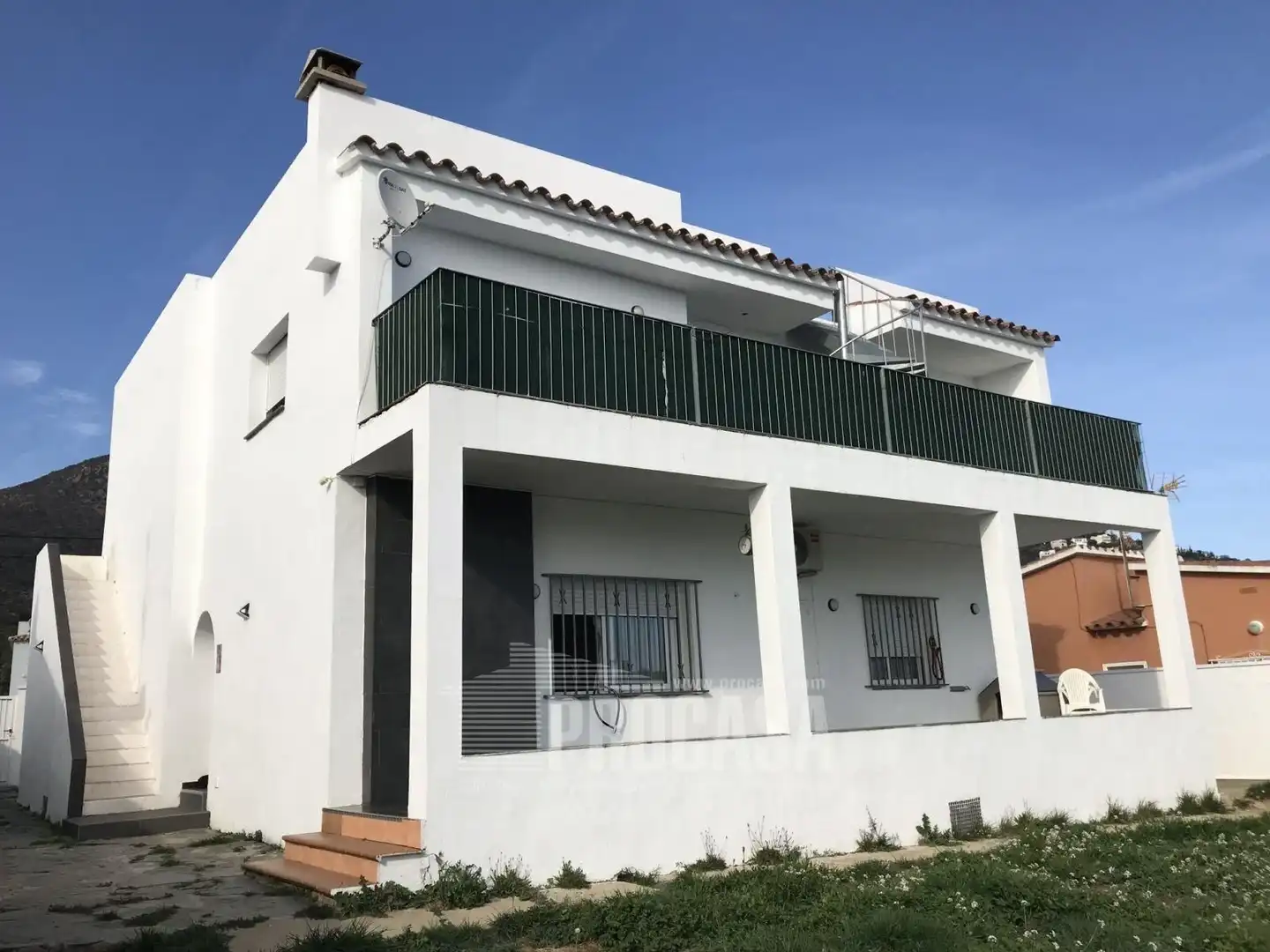 Vista exterior de Casa o xalet en venda en Roses amb Aire condicionat, Calefacció i Terrassa