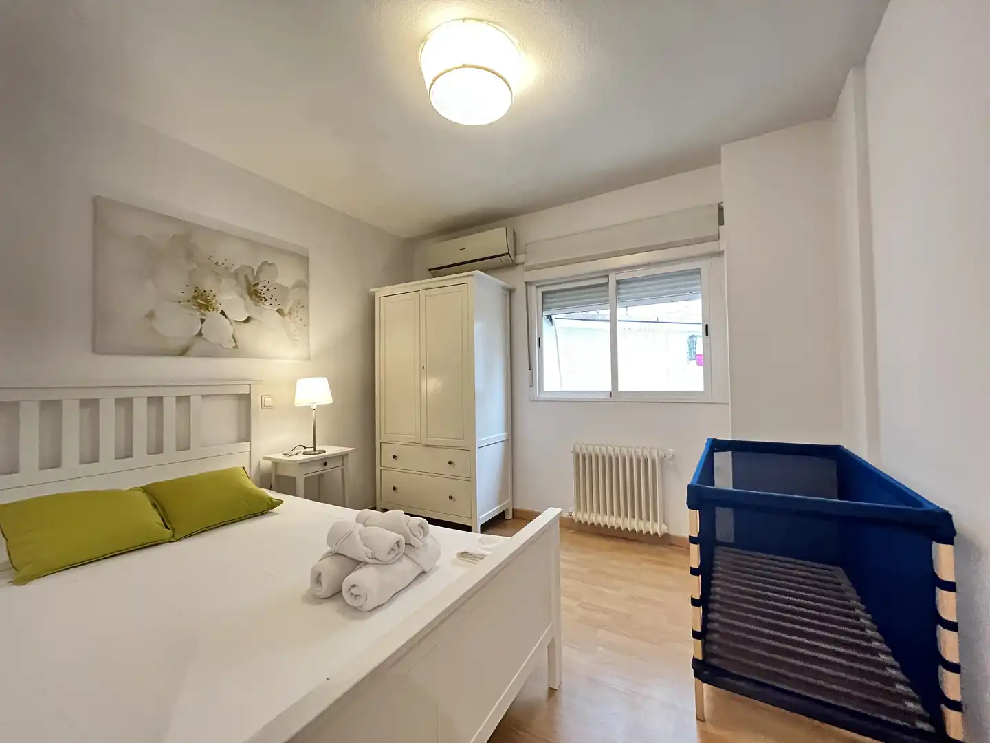 Habitación de Piso de alquiler en Madrid con Aire acondicionado, Terraza y Amueblado