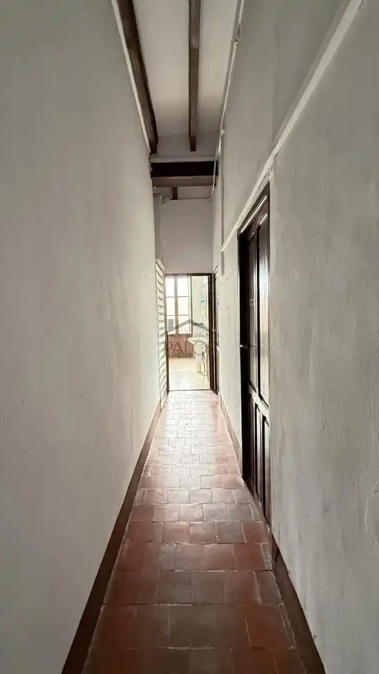 Nave industrial en venta en La Pobla Llarga