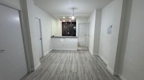 Foto 4 de Piso en venta en Los Castillejos - La Trinidad, Málaga Capital