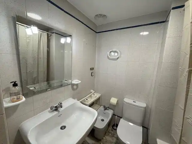 Badezimmer von Wohnungen zur Miete in Murcia mit Klimaanlage, Heizung und Terrasse