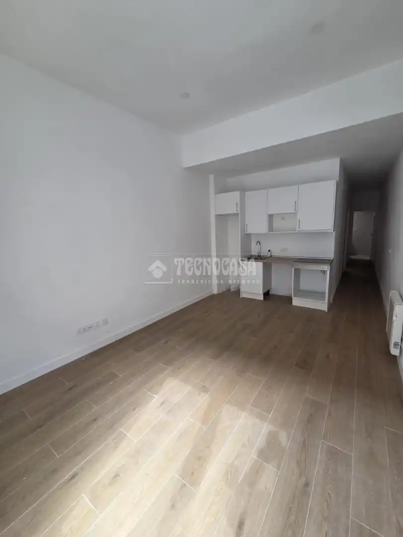 Habitación de Piso en venta en Madrid con Calefacción