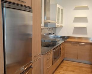 Kitchen of Flat to rent in Santiago de Compostela   with Heating